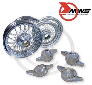 33. BEK513 - SET OF 4 - 60SP WIRE WHEELS & 4 SPINNERS 8TPI 